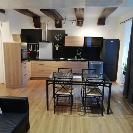 Charmant Appartement Plein Centre Auray Esterno foto