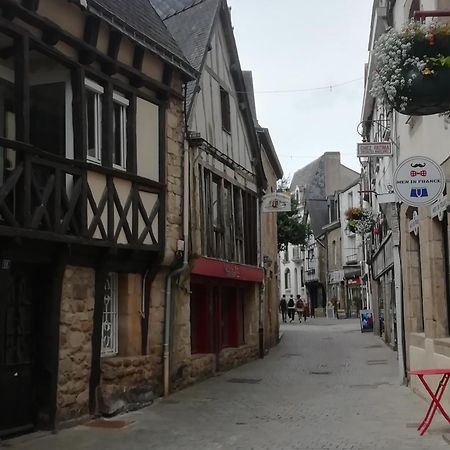 Charmant Appartement Plein Centre Auray Esterno foto